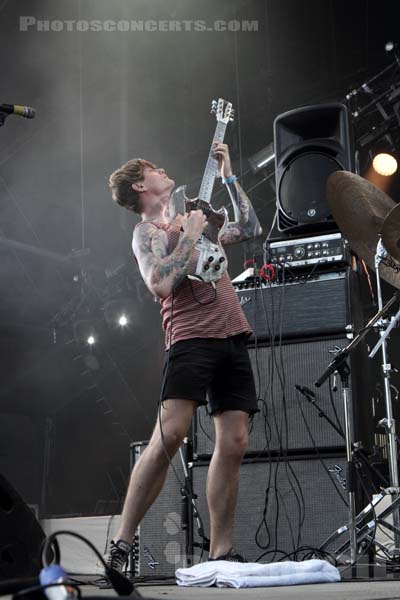 THEE OH SEES - 2014-08-23 - SAINT CLOUD - Domaine National - Scene de la Cascade - 